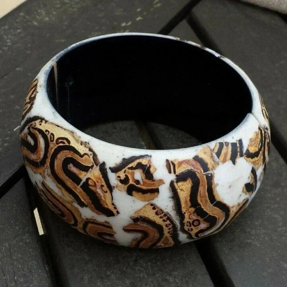 Handcrafted Black Brown White Luan Tree Wood Stretch Bangle Bracelet Philippines - Picture 1 of 1